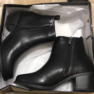 Black booties (brand new never worn)